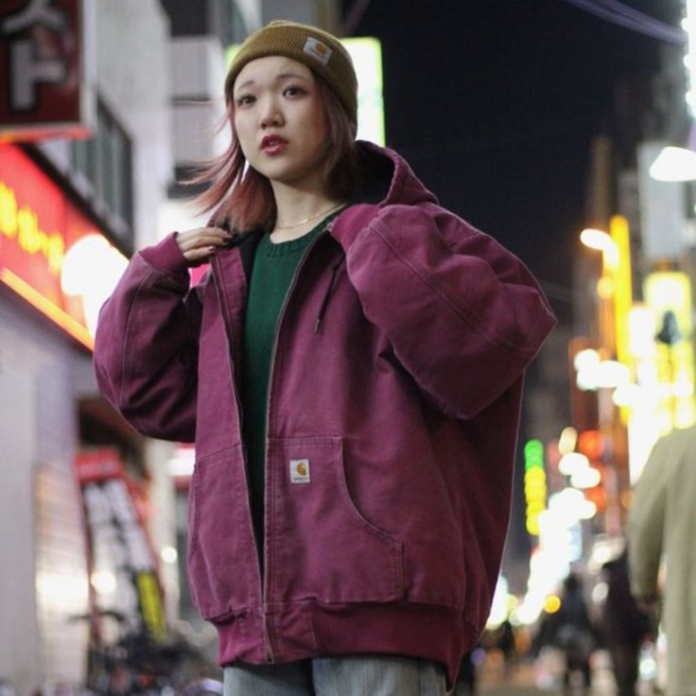 ✨️MAJORLY ISO!!!! VINTAGE CARHARTT Plum Jacket!